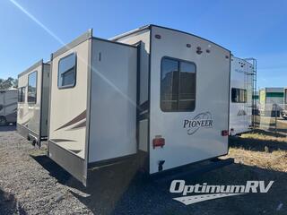 2018 Heartland Pioneer 322BH RV Photo 2