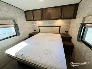 2018 Highland Ridge Mesa Ridge 272RLS RV Photo 4