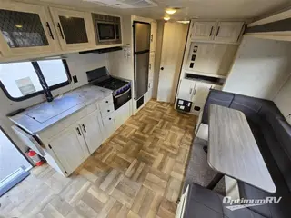 2022 Shasta Shasta 25RB RV Photo 3