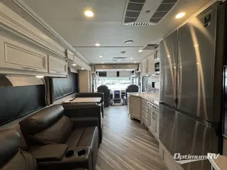 2022 Fleetwood Bounder 36F RV Photo 4