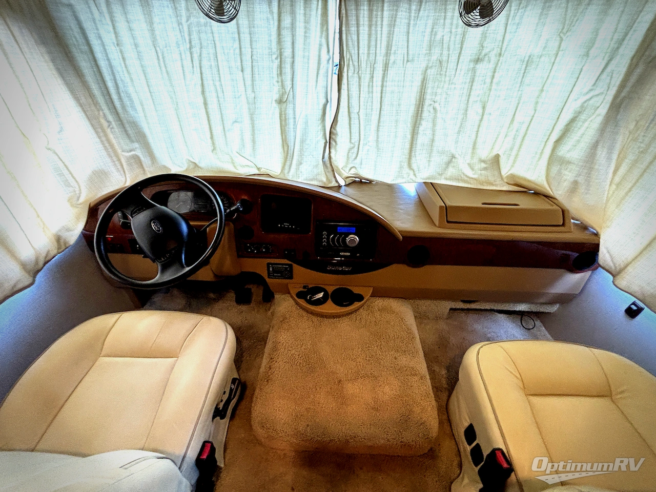2014 Itasca Sunstar 35F Photo 8