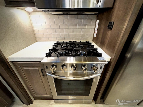 2022 Grand Design Solitude 280RK RV Photo 4