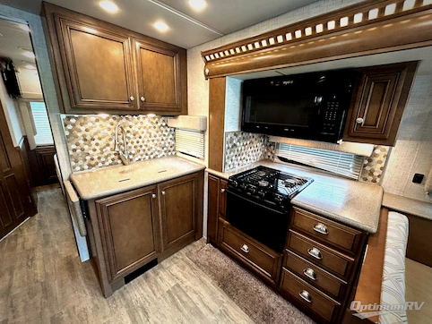 2020 Newmar Bay Star Sport 2813 RV Photo 2