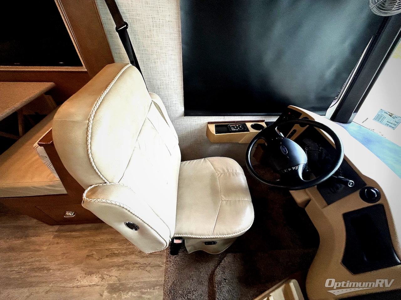2020 Newmar Bay Star Sport 2813 Photo 7