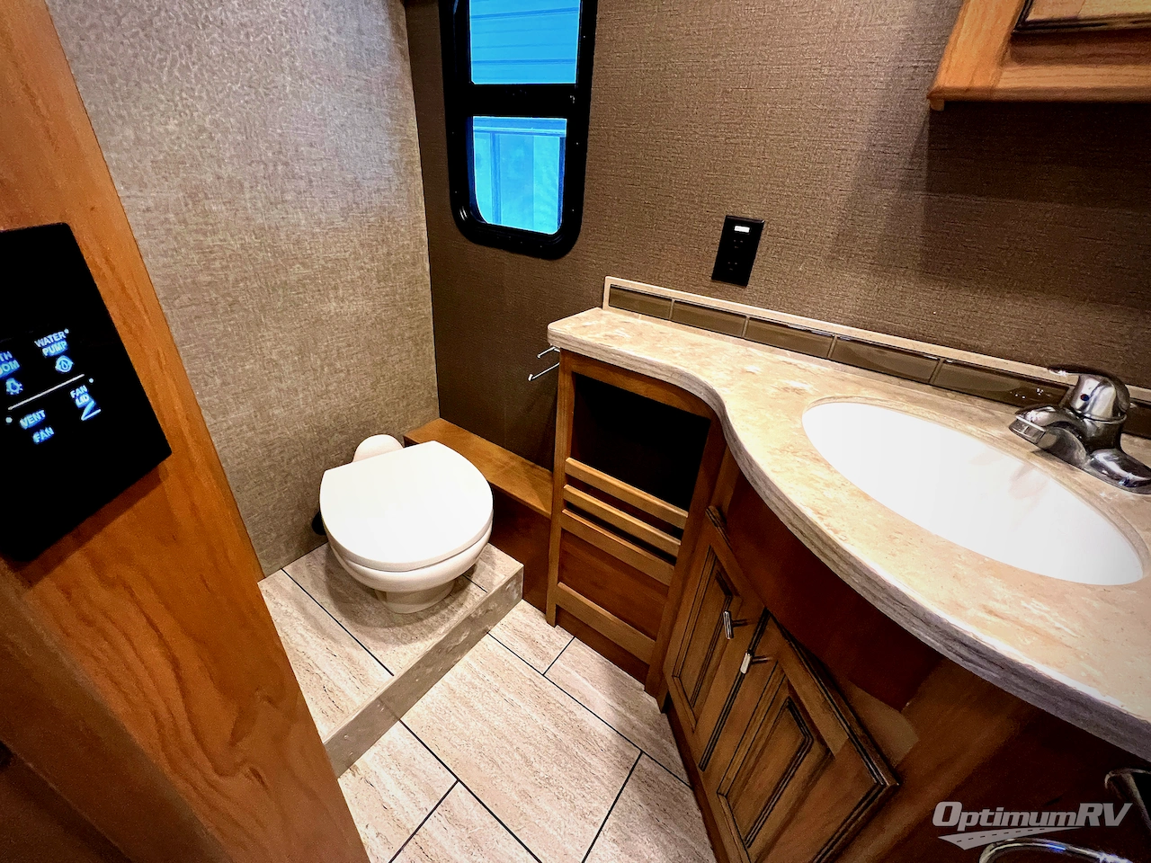 2018 Tiffin Allegro 36 LA Photo 19