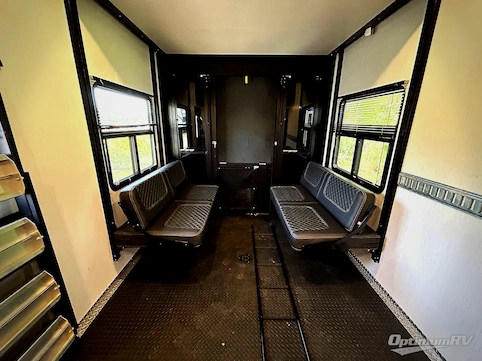2023 Heartland Road Warrior 397 RV Photo 4