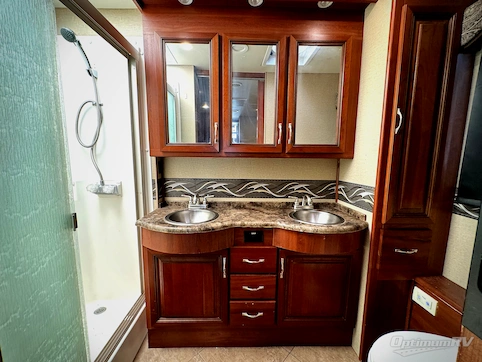 2015 Holiday Rambler Vacationer 36DBT RV Photo 4