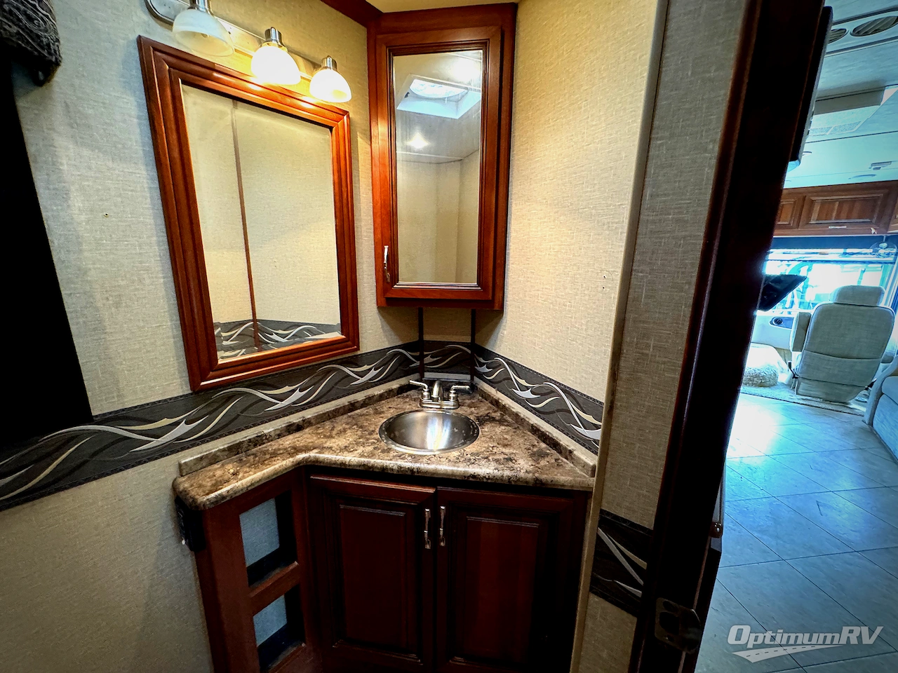 2015 Holiday Rambler Vacationer 36DBT Photo 16