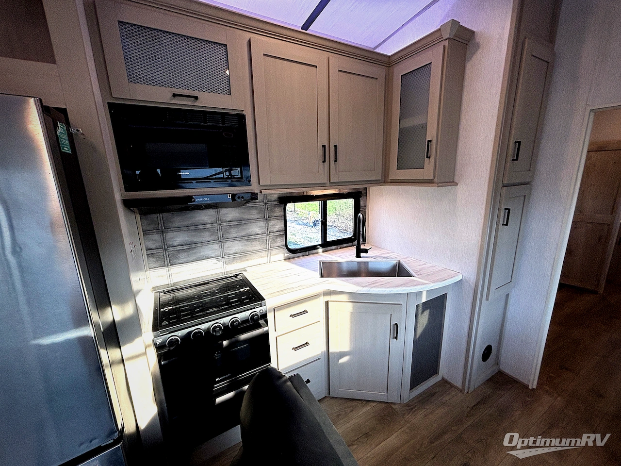 2023 Forest River Salem Hemisphere 356QB Photo 4