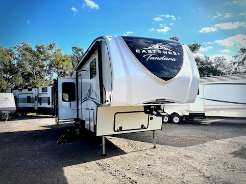 Used 2022 East To West Tandara 286RL-OK Featured Photo