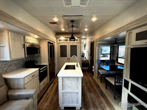 2022 East To West Tandara 286RL-OK RV Photo 2