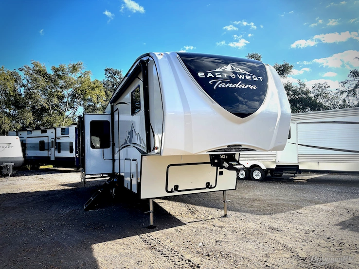 2022 East To West Tandara 286RL-OK RV Photo 1
