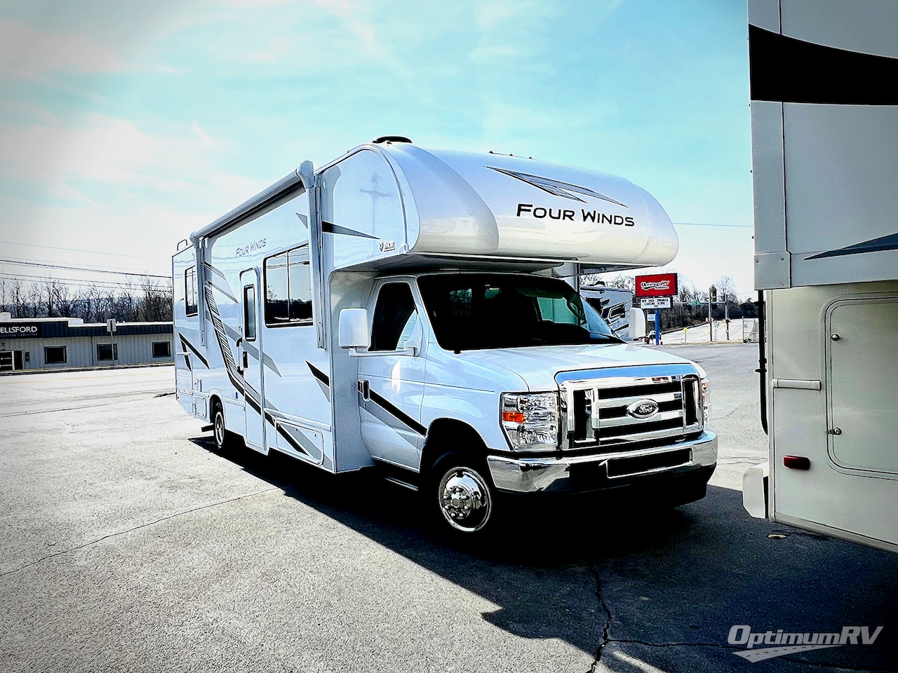 2025 Thor Four Winds 28Z Photo 1