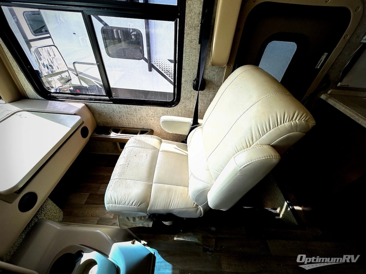 2017 Thor Miramar 34.1 Photo 9