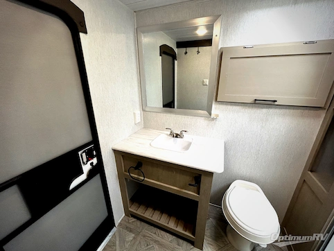 2024 Forest River Wildwood 28FKG RV Photo 4