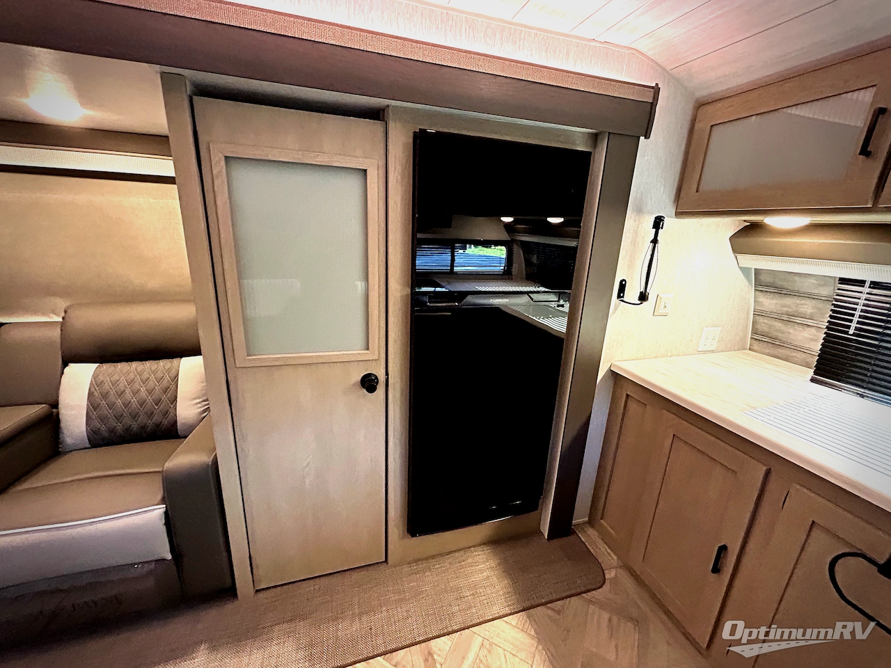 2024 Forest River Wildwood 28FKG Photo 8