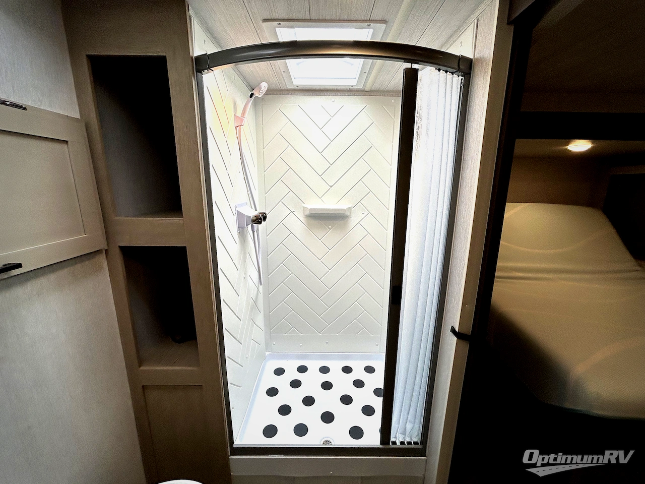 2024 Forest River Wildwood 28FKG Photo 17