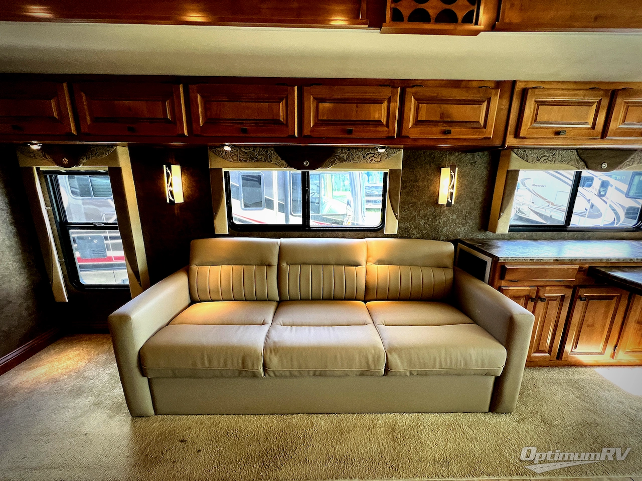 2014 Tiffin Allegro 36 LA Photo 8