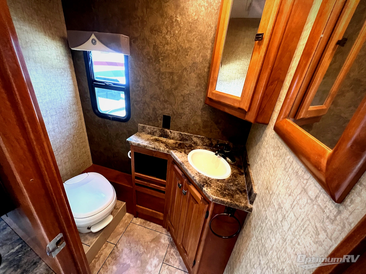 2014 Tiffin Allegro 36 LA Photo 17