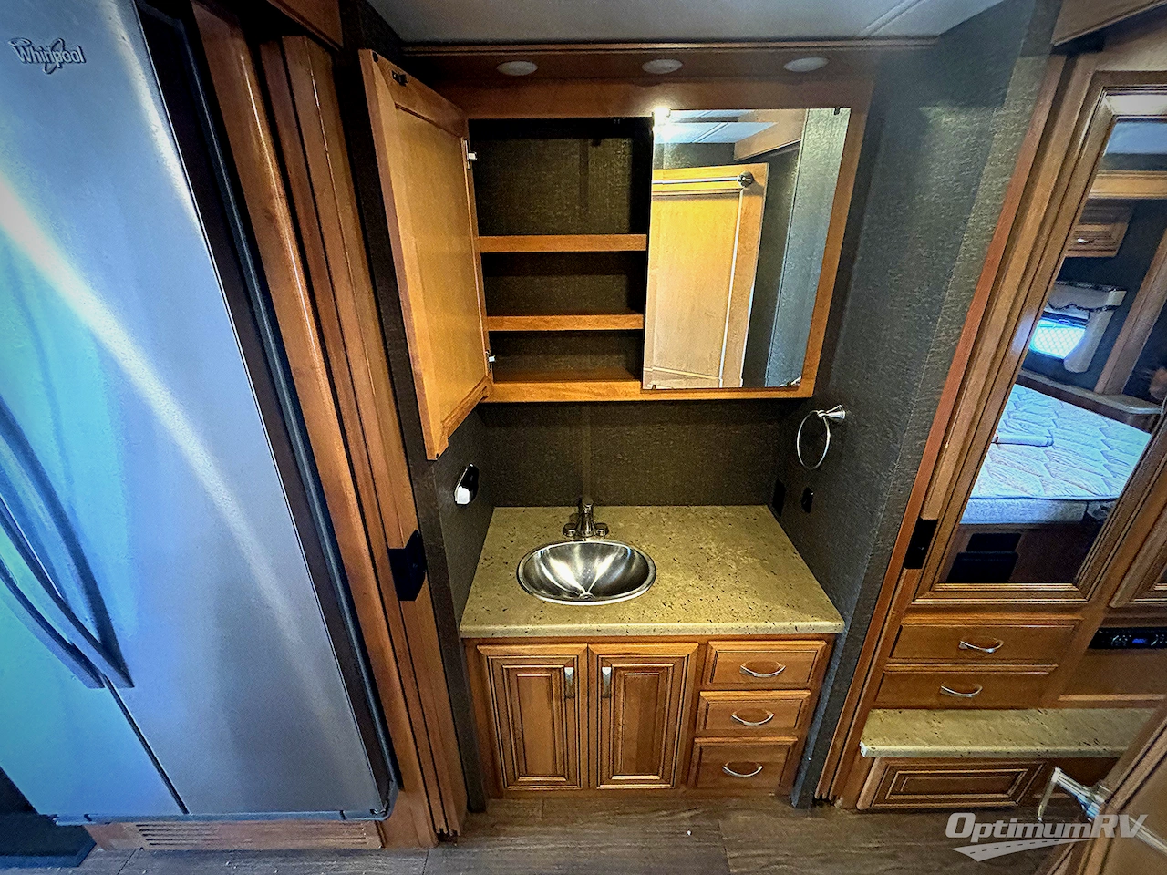 2016 Thor Challenger 36TL Photo 14