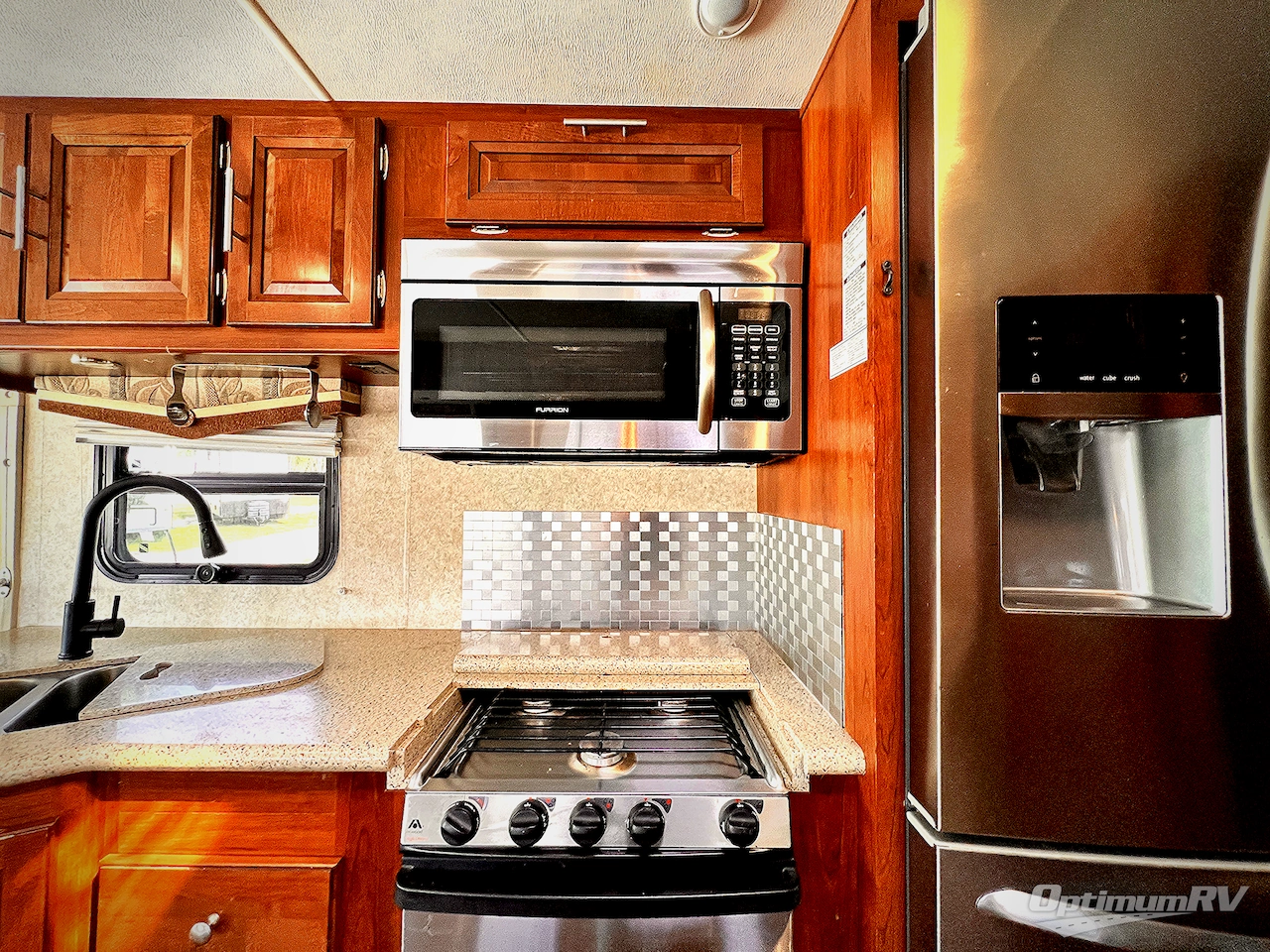 2014 Forest River Georgetown 351DSF Photo 14