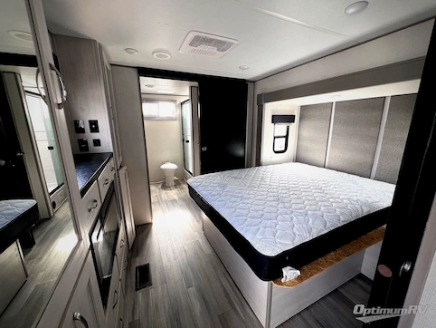 2023 Prime Time LaCrosse 3375FE RV Photo 4