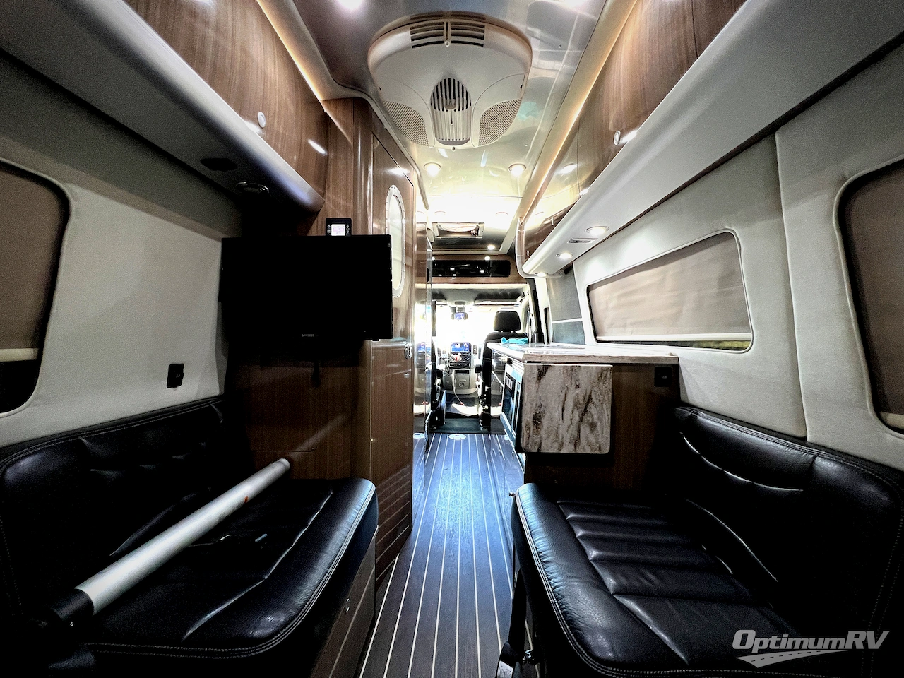 2018 Airstream Interstate Grand Tour EXT Std. Model Photo 4
