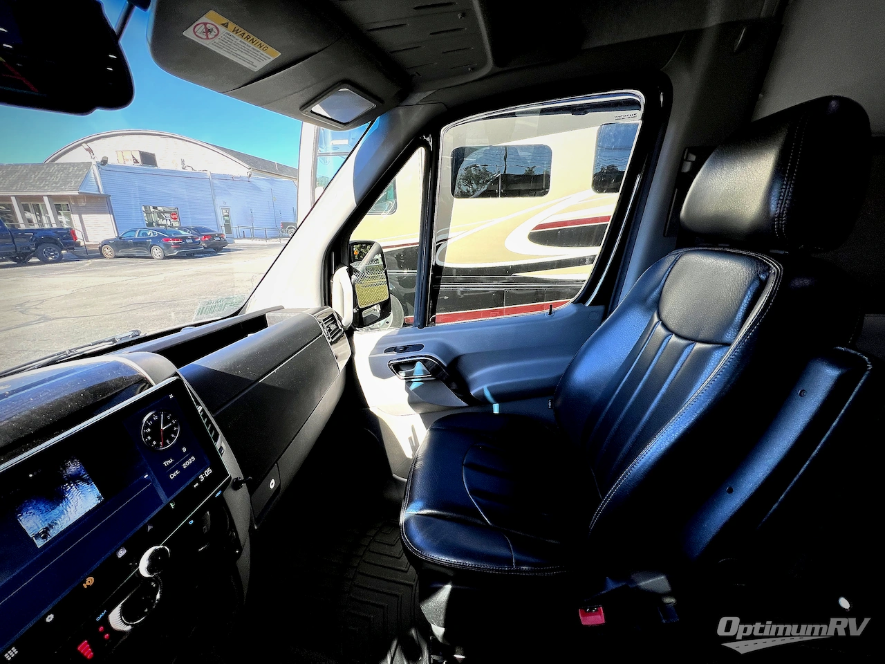 2018 Airstream Interstate Grand Tour EXT Std. Model Photo 8