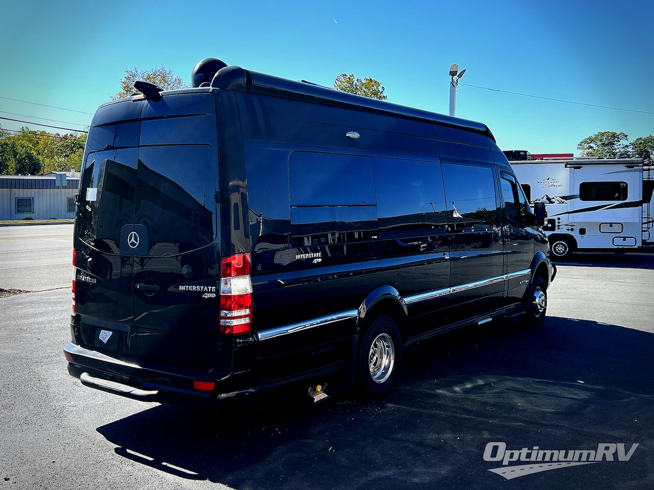 2018 Airstream Interstate Grand Tour EXT Std. Model Photo 2