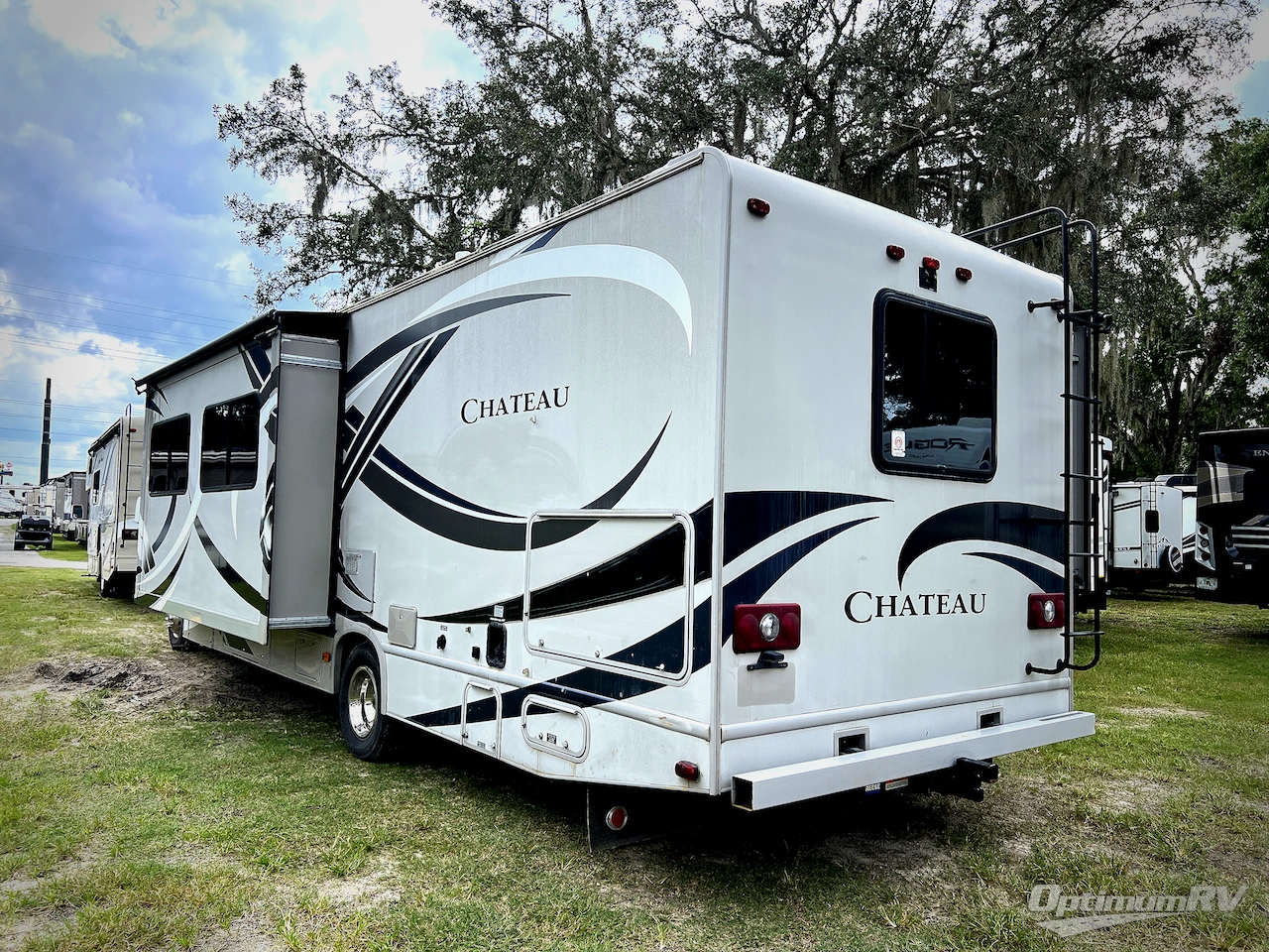 2012 Thor Chateau 31A Photo 2