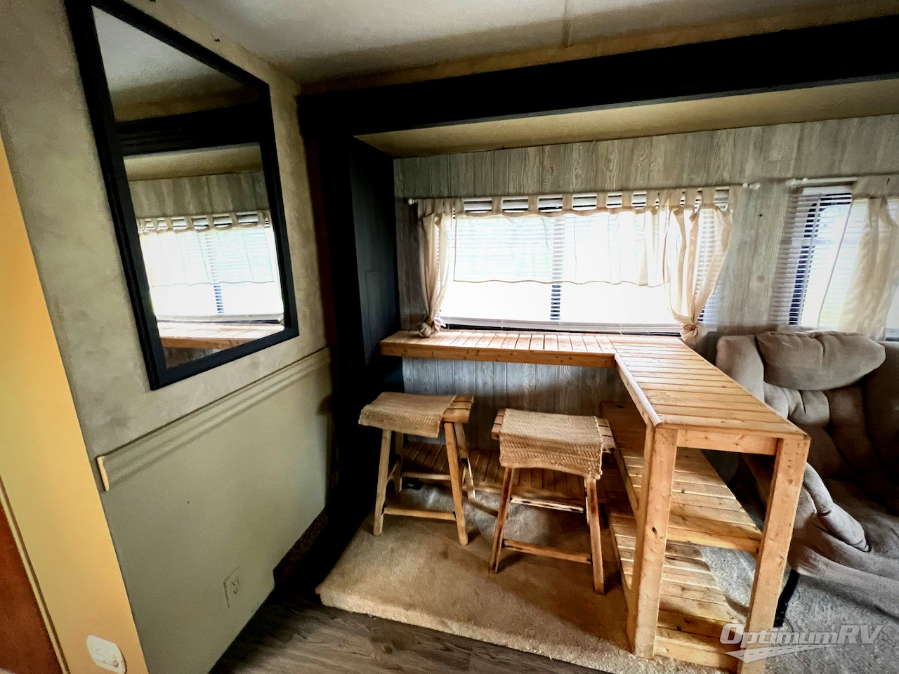 2012 Thor Chateau 31A Photo 9