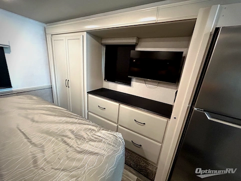 2025 Holiday Rambler Admiral 29M RV Photo 4