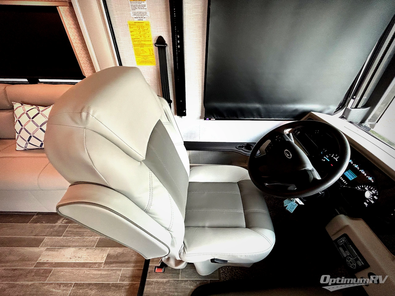 2025 Holiday Rambler Admiral 29M Photo 7