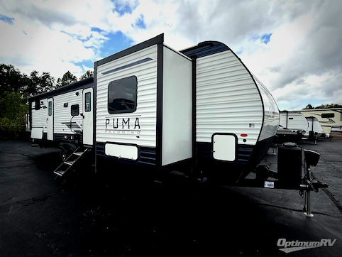 Used 2024 Palomino Puma 32BHQS Featured Photo
