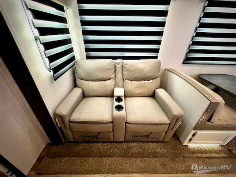 2022 Prime Time Crusader 395BHL RV Photo 2