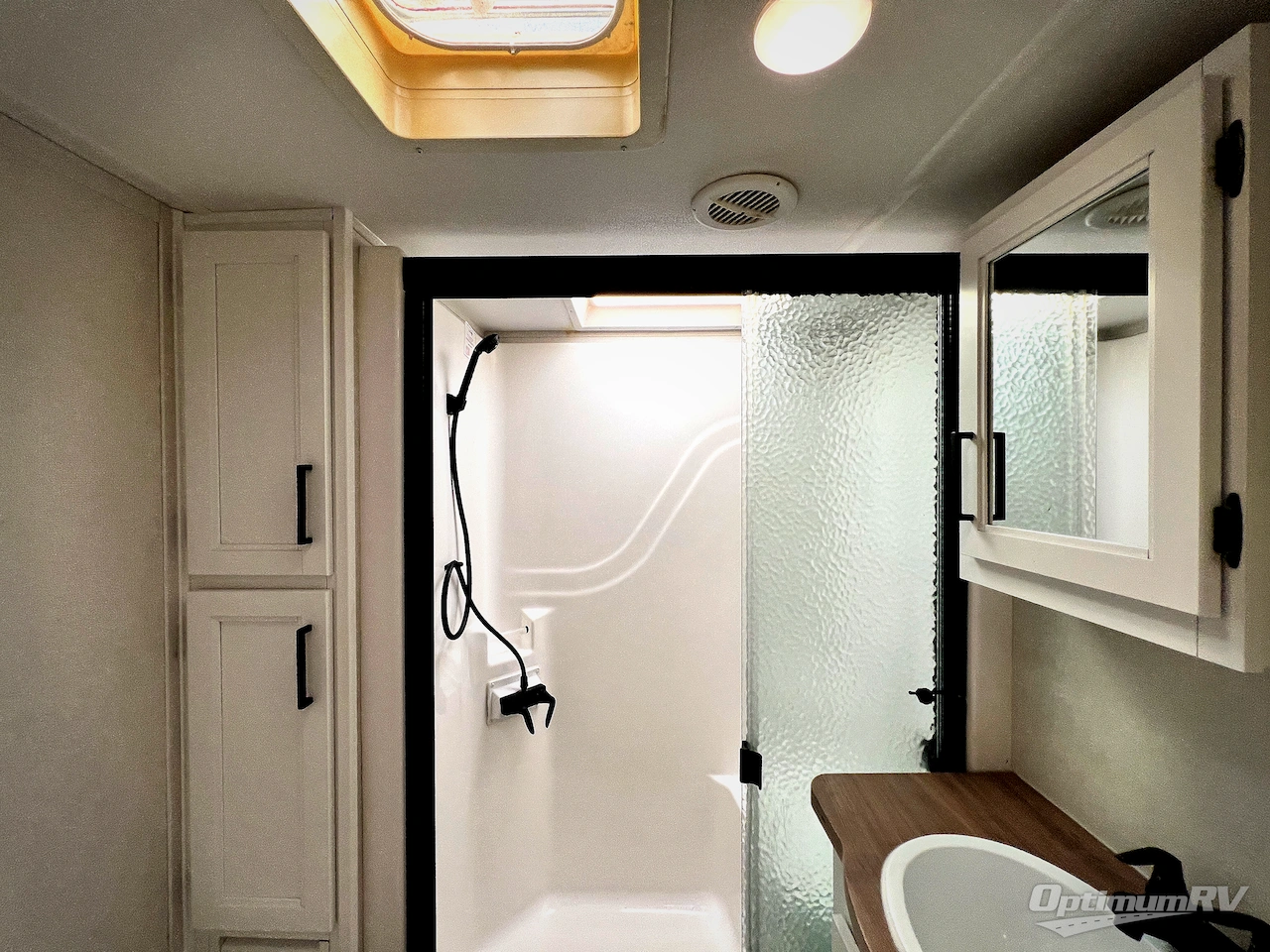 2022 Prime Time Crusader 395BHL Photo 19