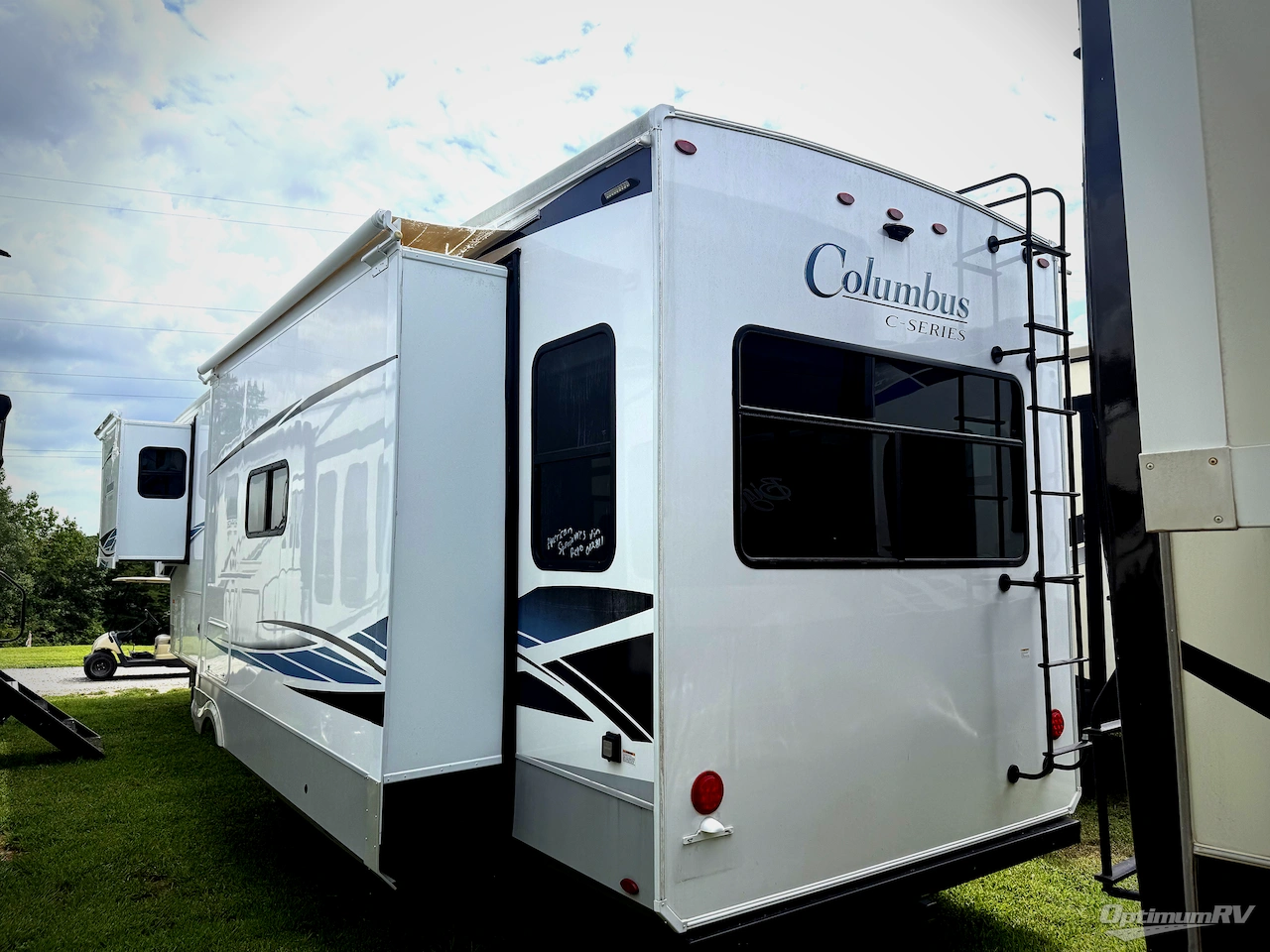 2022 Palomino Columbus C-Series 379MBC Photo 3