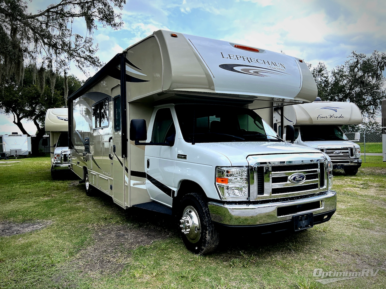 2019 Coachmen Leprechaun 280BH Ford 450 Photo 1