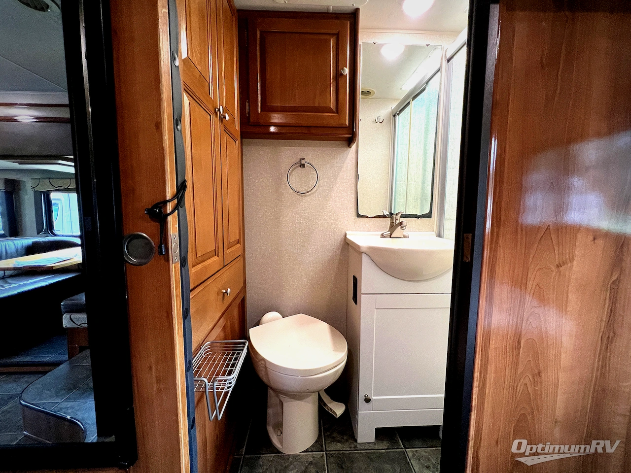 2019 Coachmen Leprechaun 280BH Ford 450 Photo 20