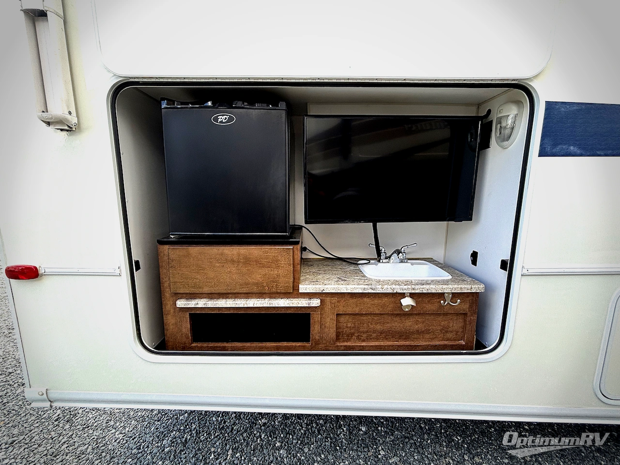 2018 Winnebago Intent 31P Photo 17