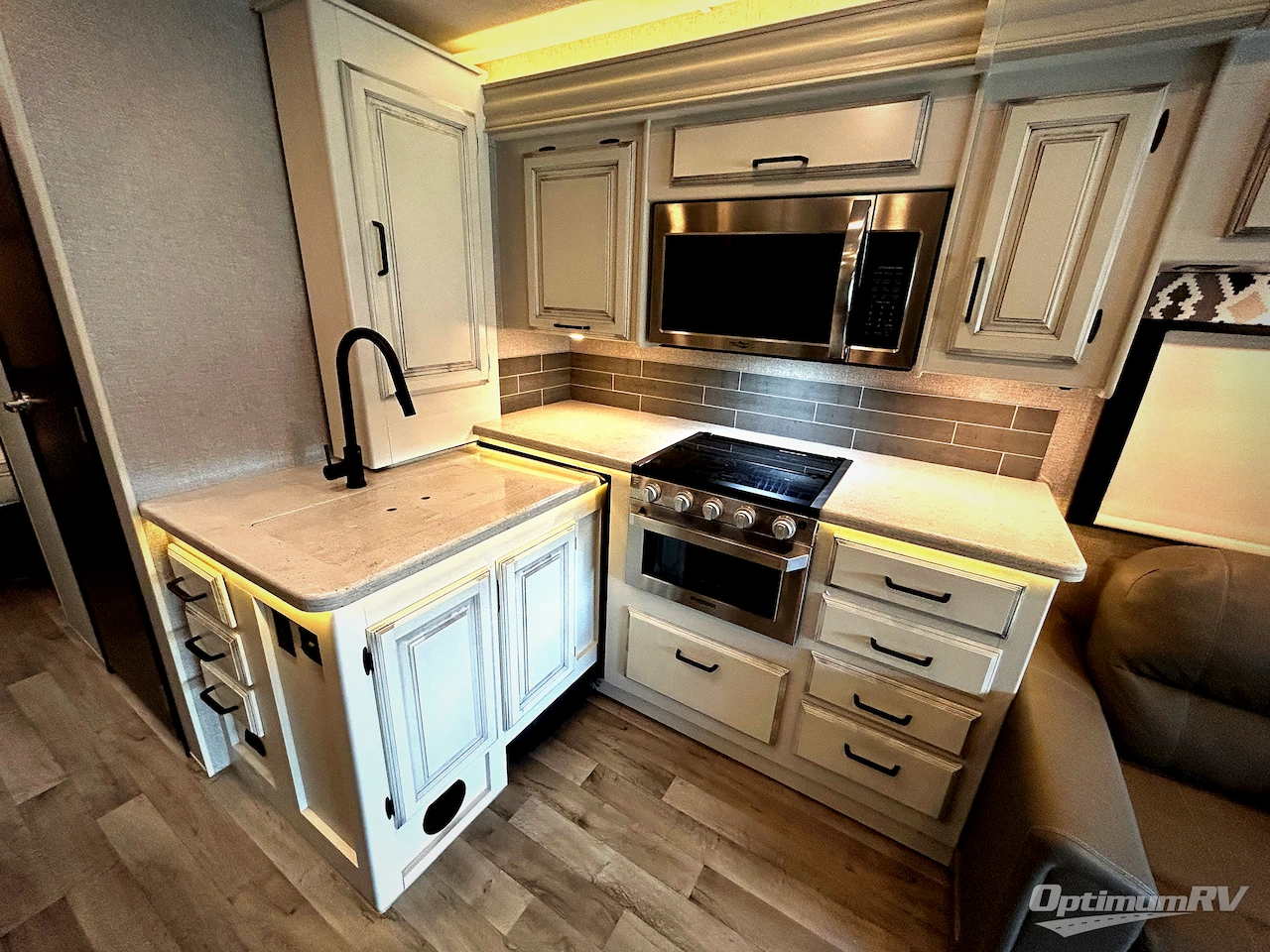 2021 Jayco Precept 31UL Photo 5