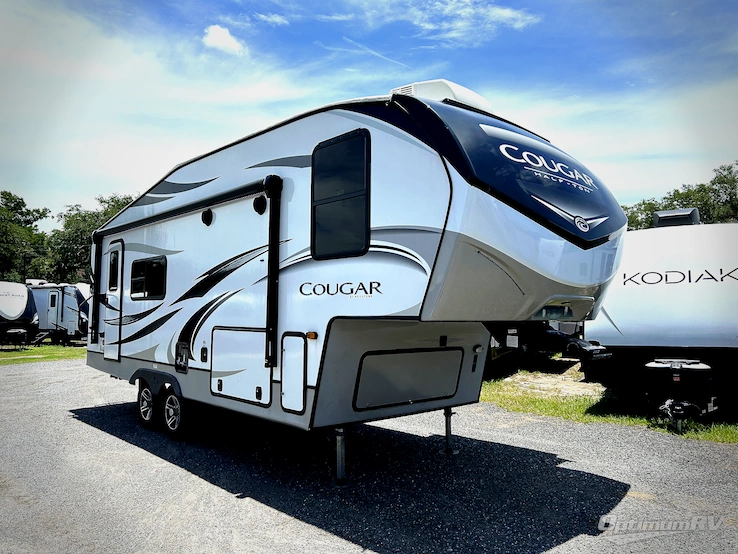 2022 Keystone Cougar Half-Ton 23MLS RV Photo 1