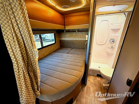 2018 Winnebago View 24J RV Photo 4