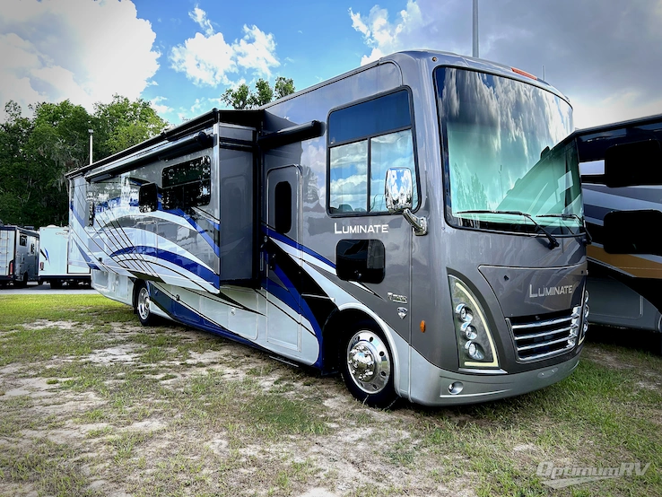 2023 Thor Luminate CC35 RV Photo 1