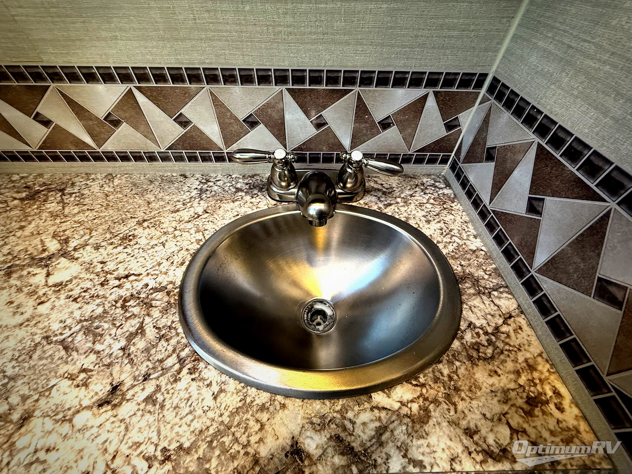 2017 Jayco Alante 31V Photo 15