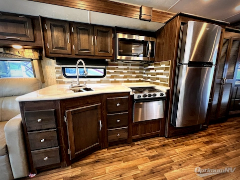 2019 Coachmen Mirada 35OS RV Photo 3
