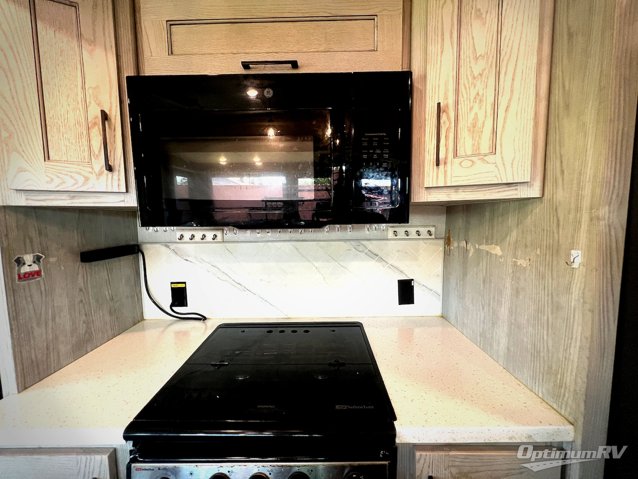 2022 Keystone Montana High Country 295RL Photo 8