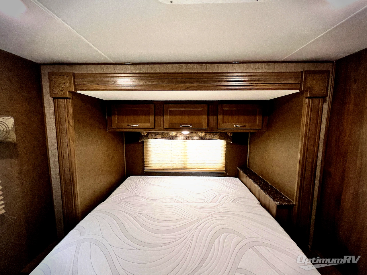 2018 Coachmen Freelander 26RS Ford 350 Photo 18