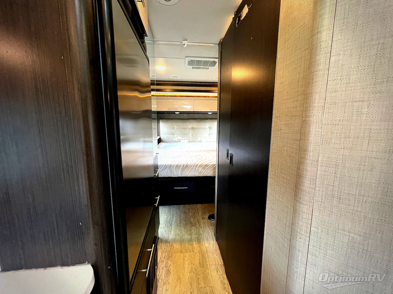 2018 Thor Gemini 24TX Photo 16