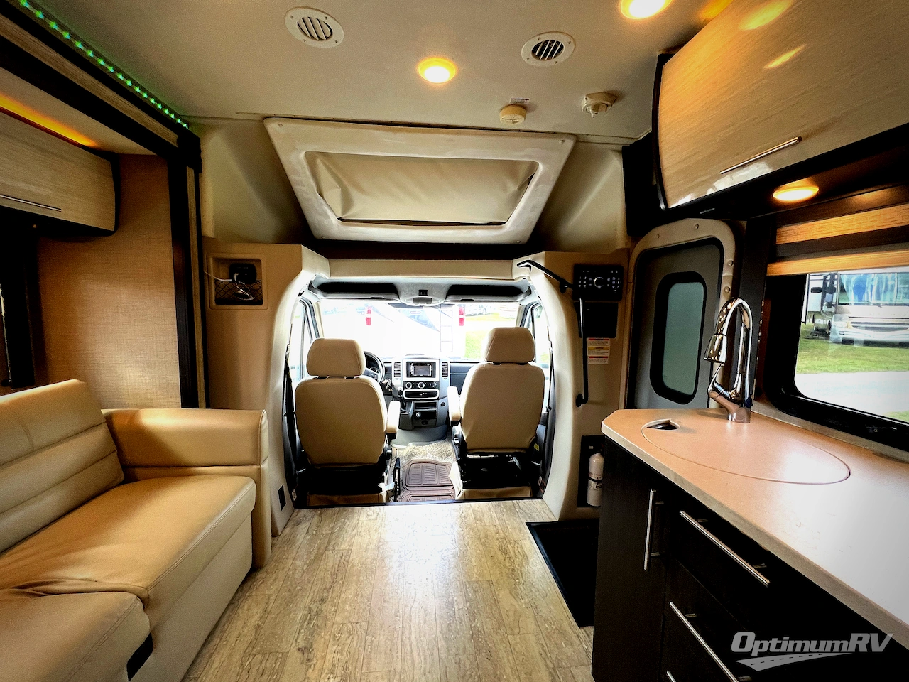 2018 Thor Gemini 24TX Photo 21